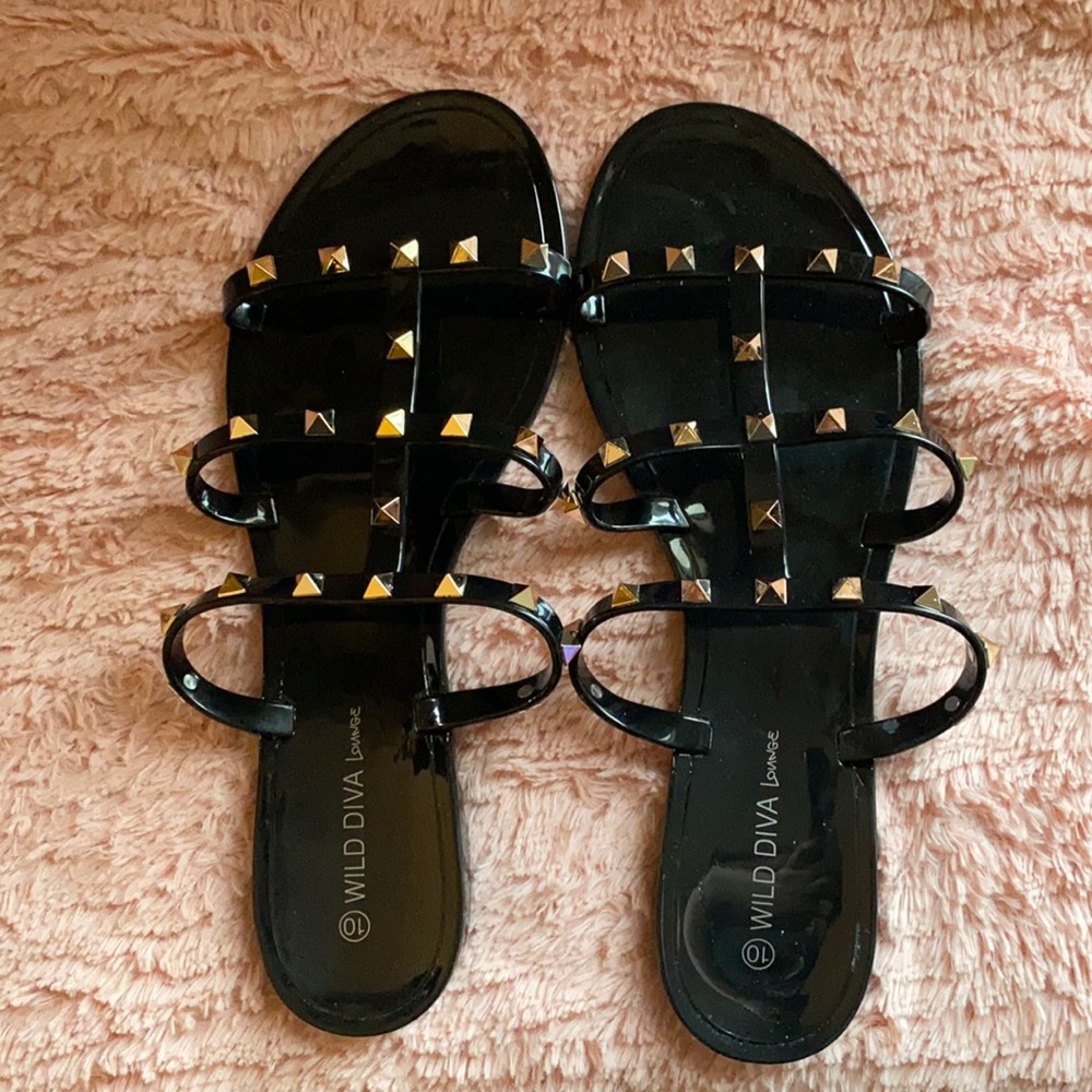 Studded sandals like new